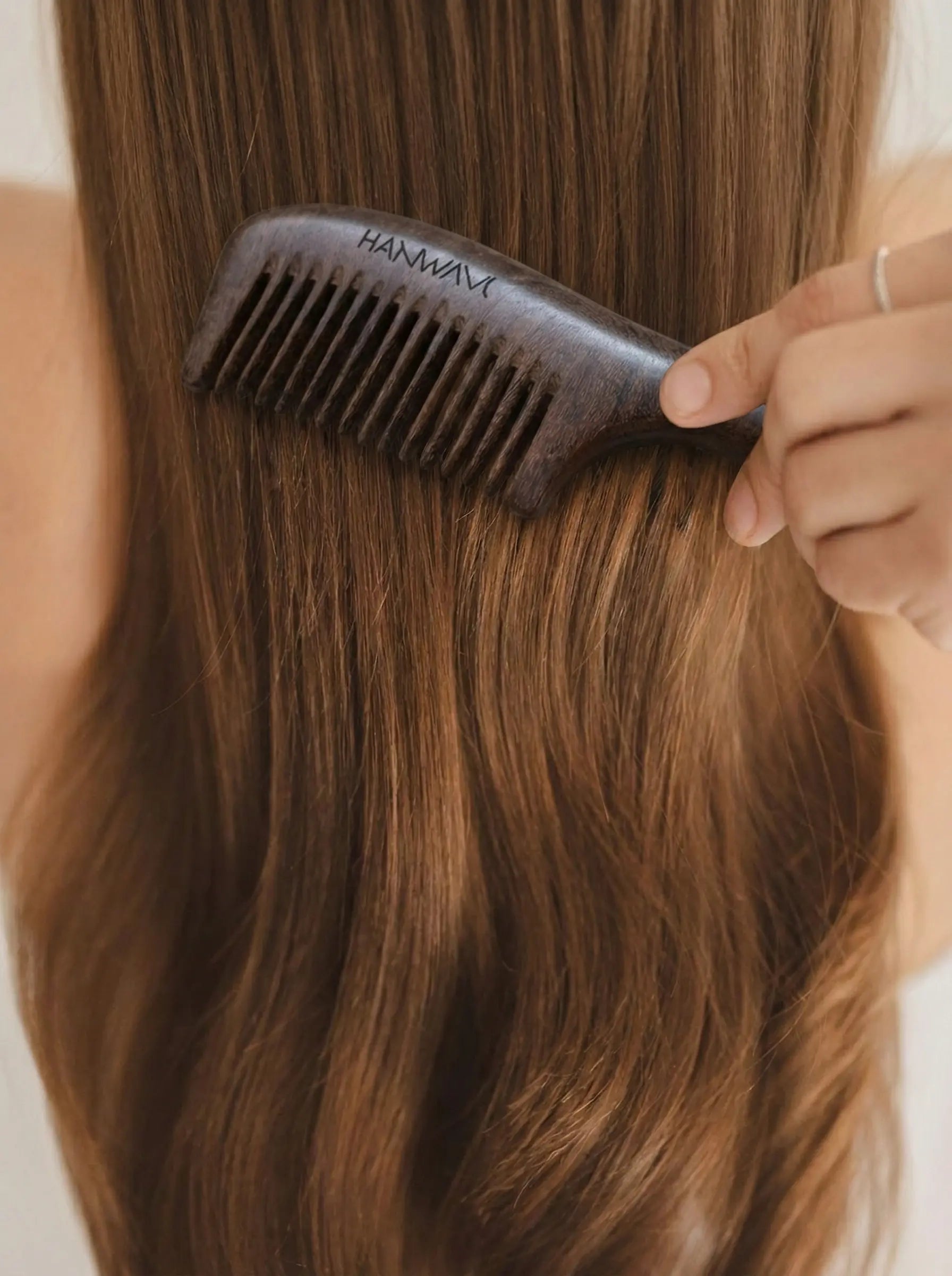 Wooden Fine-Tooth Comb for Normal Hair Styling and Scalp Massage Heol Cosmetics UG