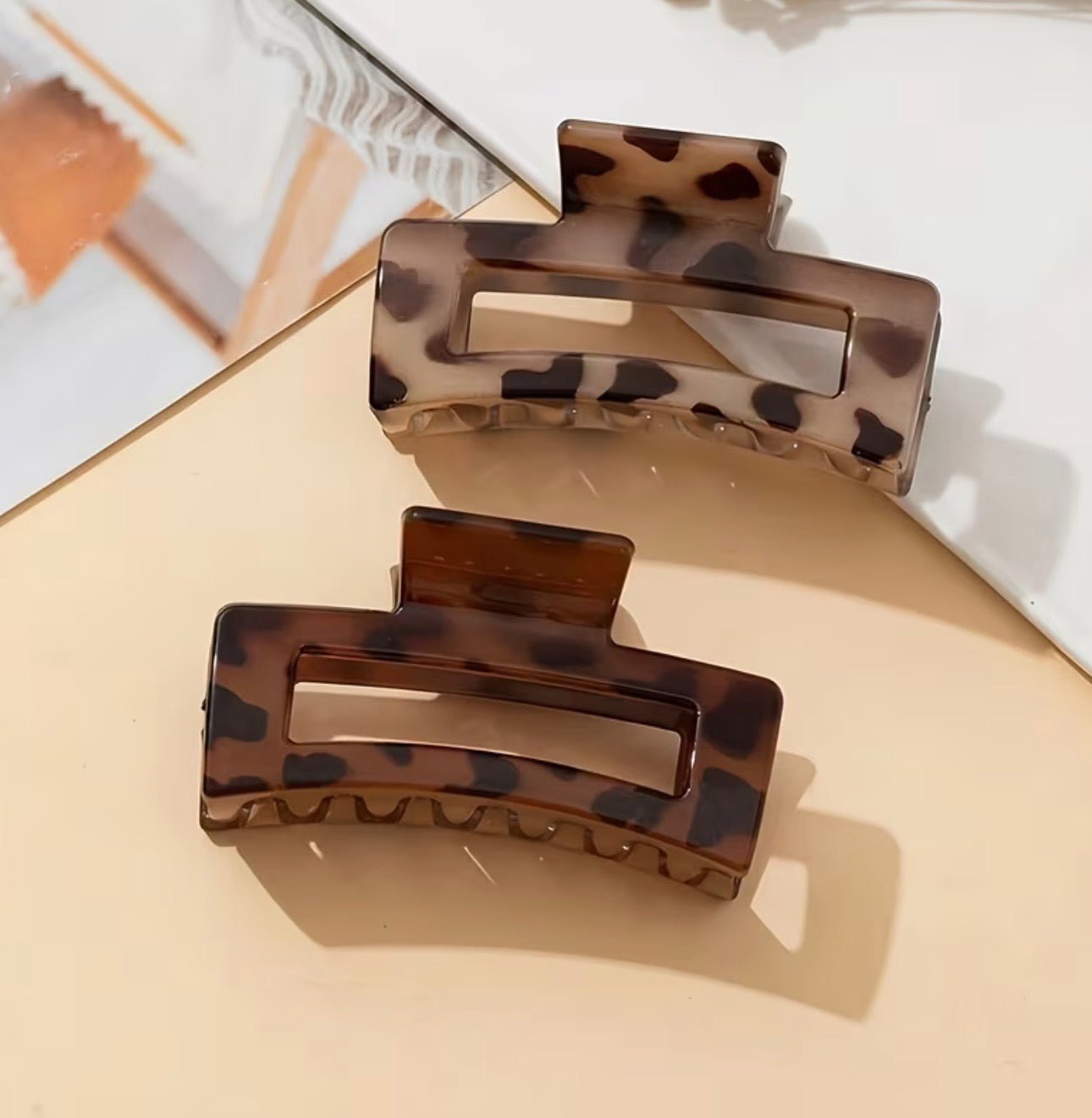Leopard print hair clips 2pcs